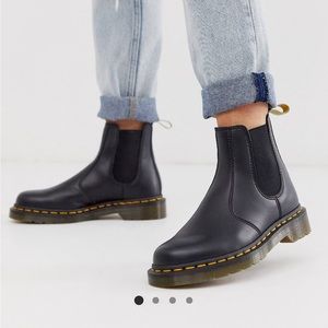 Dr Martens Vegan 296 chunky chelsea boots in black, size 10